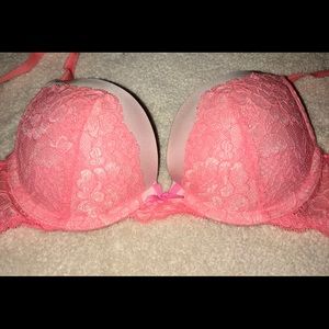 Victoria’s Secret Sexy Push Up Bra